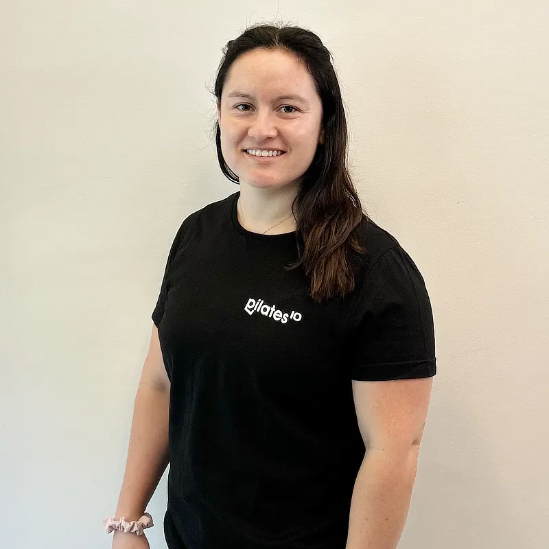 camila-pilates10-les-corts-barcelona Camila, instructora de Pilates